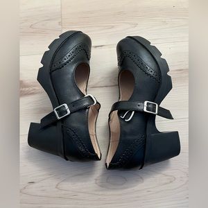 Fashion Chunky Amazon Heel NWOB